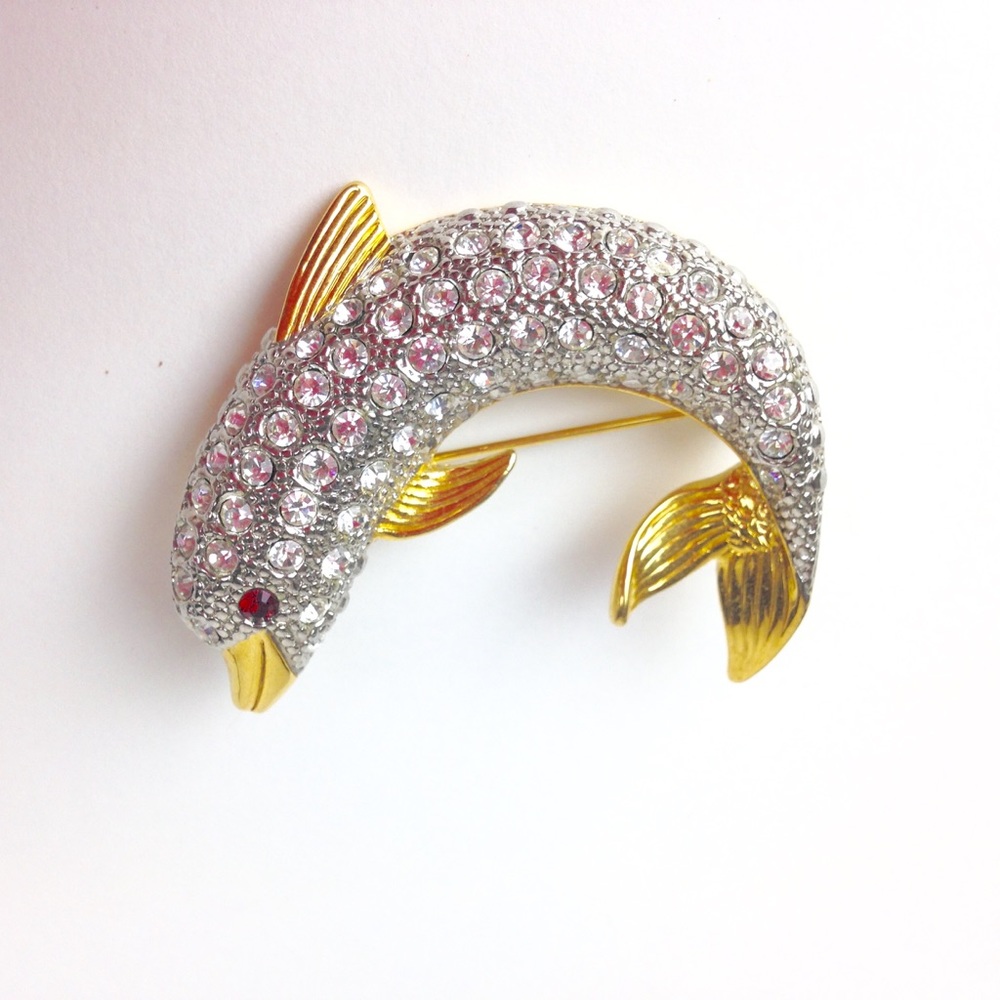 Rhinestone dolphin brooch pin PS Co 2000 beach